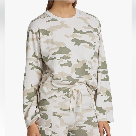 NWT Anthropologie SUNDRY Women's Boxy Camo Sweatshirt 3, Olive/Beige - Picture 1 of 5